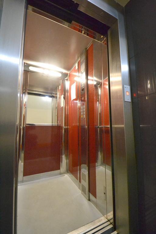 Cozy Flat By The Astronomical Clock Apartment Prague Ngoại thất bức ảnh