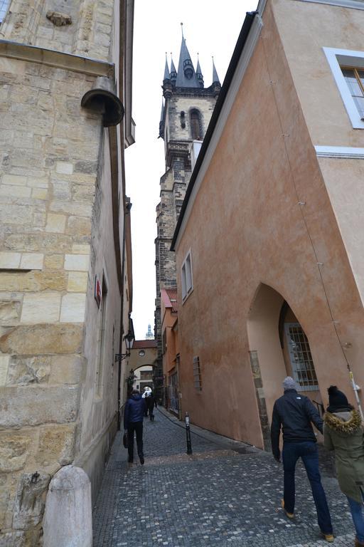 Cozy Flat By The Astronomical Clock Apartment Prague Ngoại thất bức ảnh