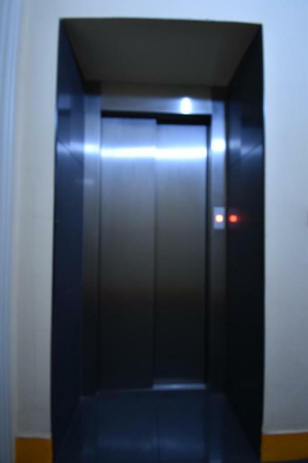Cozy Flat By The Astronomical Clock Apartment Prague Ngoại thất bức ảnh
